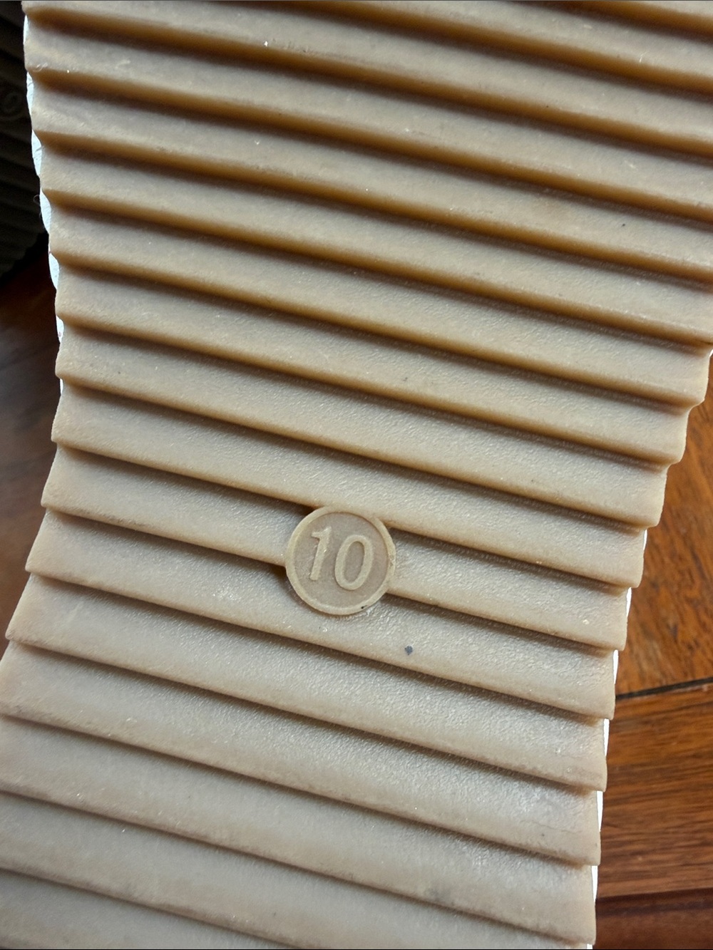 Universal Thread Cream and Brown Platform Sneakers in excellent condition. 10 - Picture 6 of 7